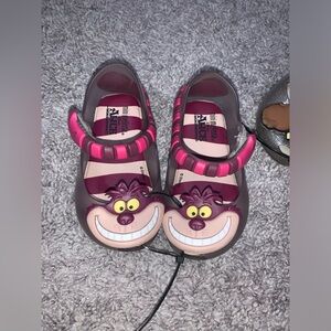 Mini Melissa Alice and the wonderland